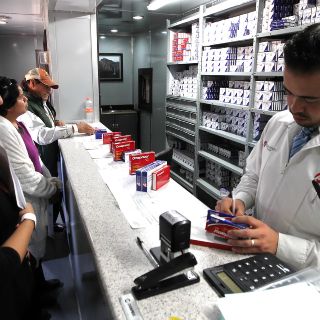 La Canacintra advierte por adjudicación directa en medicinas
