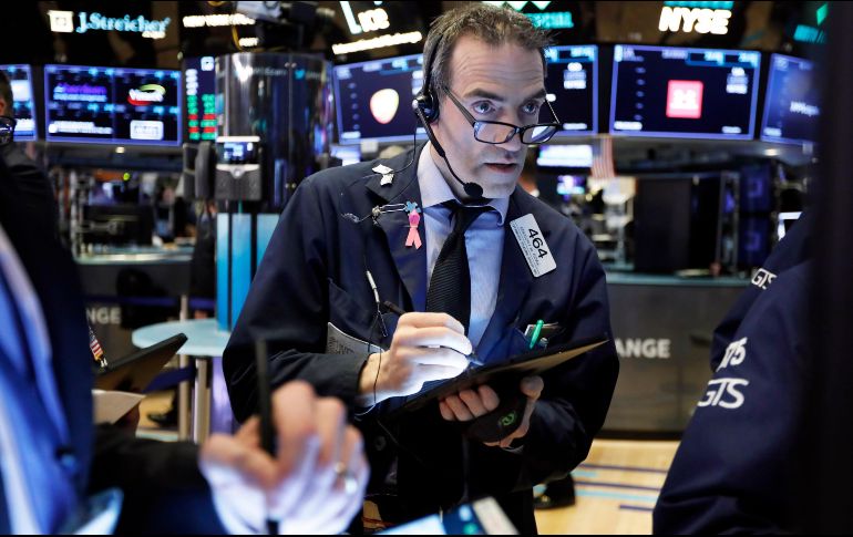 El promedio industrial Dow Jones alcanzó las 25 mil 849 unidades. AP/R. Drew