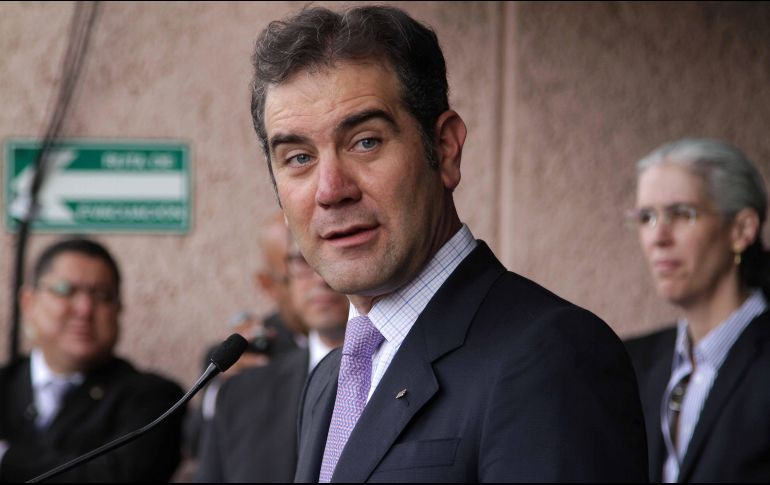 Córdova pretende evitar que su sueldo se reduzca a menos de lo que gana López Obrador. SUN/ARCHIVO