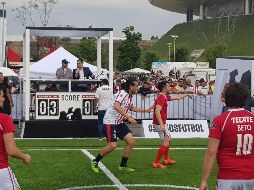 Con la rojiblanca siempre puesta. Reynoso disputa una 