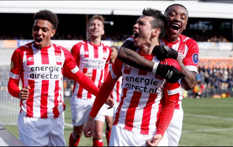 Lozano sacó un potente disparo por abajo que marcó el 1-0 y el tanto del triunfo al minuto 86. TWITTER / @PSV