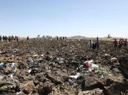 Los investigadores trabajan para averiguar la causa del desplome, analizando las cajas negras del avión Boeing 737 MAX 8. AFP / M. Tewelde