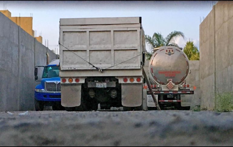 El Cártel de Santa Rosa de Lima está vinculado al robo de combustible. Vehículos hallados en una residencia de 