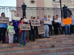 Trabajadores de los medios de comunicación hicieron un recuento de los periodistas que han sido privados de la vida desde el sexenio de Felipe Calderón. TWITTER/@vivavoznoticias