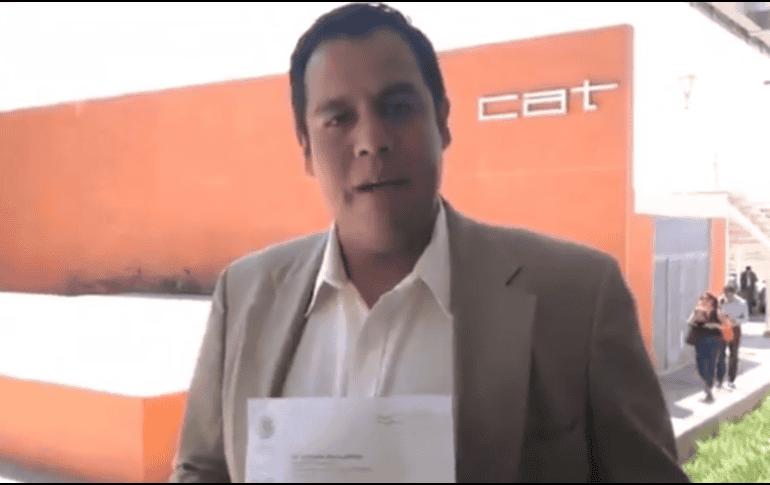 El legislador emecista refirió que ya existen antecedentes de reformas en Congresos estatales para sancionar la difusión de contenidos en internet. TWITTER / @IsmaelEspanta