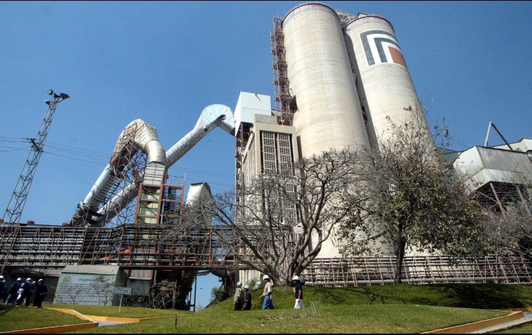 Cemex informa que los recursos serán utilizados principalmente para reducción de deuda, así como propósitos generales corporativos. EL INFORMADOR/ARCHIVO