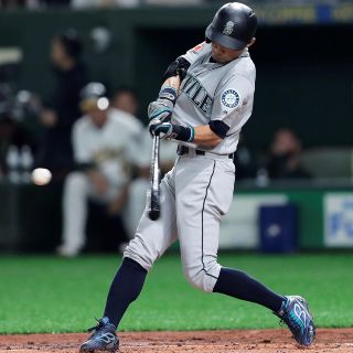 Ichiro Suzuki brilla en triunfo de Marineros sobre Atléticos en Japón