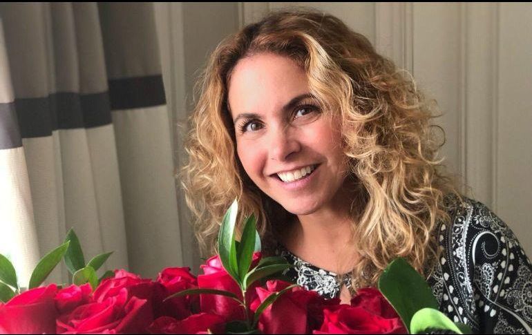 Lucero asegura que cantará a su público, al amor, a la naturaleza, a la alegría y a la vida. TWITTER / @Lucero