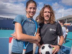 Puyol (D) destacó la fortaleza mental que se requiere para jugar tenis. EFE/G. Viera