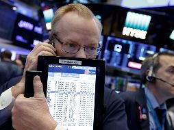 El NYSE Composite inicia operaciones con un descenso de 33.96 puntos (-0.27 por ciento) al colocarse en 12 mil 666.29 unidades. AP / ARCHIVO
