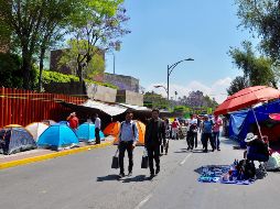 La CNTE mantiene un bloqueo en la Cámara de Diputados desde ayer miércoles como protesta para que se elimine la reforma educativa. NTX / A. Guzmán