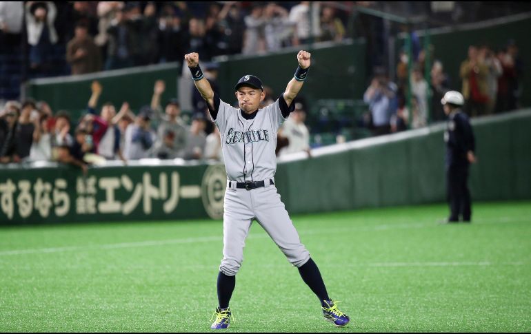 En una declaración escrita difundida tras el juego, el jardinero señaló que ''he logrado hacer realidad muchos de mis sueños en el beisbol, en mi carrera en Japón y, desde 2001, en las Grandes Ligas''. AP / K. Sasahara