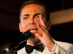 Cristian Castro asegura que la relación con su padre es buena, por lo que en realidad se preocupa por su salud. NTX / ARCHIVO