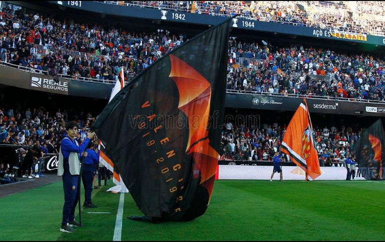 DC comics cree que el nuvo logotipo puede 