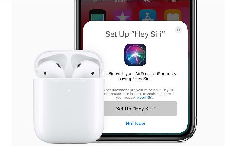 Los nuevos AirPods tienen un precio de 159 dólares en la versión sin cargador inalámbrico, mientras que la que incorpora esta posibilidad, cuesta 199 dólares. EFE / Apple