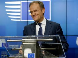 El presidente del Consejo Europeo, Donald Tusk, ofrece una rueda de prensa tras la reunión con el grupo de los Veintisiete. AP/O. Matthys