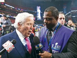 Robert Kraft rompió el silencio en torno al caso en el que se le acusa de solicitar servicios sexuales en Florida. AFP / M. Meyer