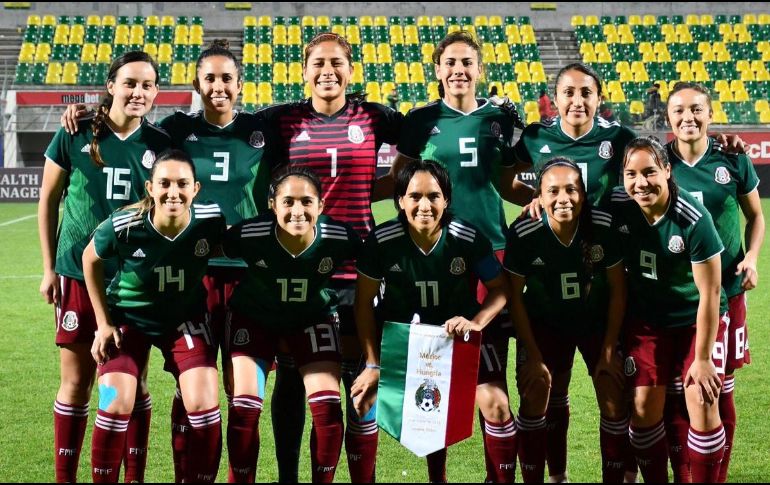 El técnico Christopher Cuéllar considera es muy importante para el crecimiento del representativo mexicano. TWITTER / @miseleccionmx