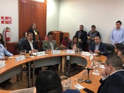 Diputados señalaron que a los municipios metropolitanos se les notificó en tiempo y forma para que dieran su anuencia o inconformidad, procedimiento que ya se agoto. EL INFORMADOR / R. Rivas