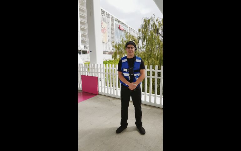 Javier Sánchez, aficionado a las Chivas, es empleado del Levi’s Stadium. EL INFORMADOR / J. Robles