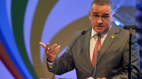 Funes también es procesado en otros tribunales por el supuesto pago de sobornos, malversar fondos y revelar un documento secreto del gobierno de EU. AP / ARCHIVO