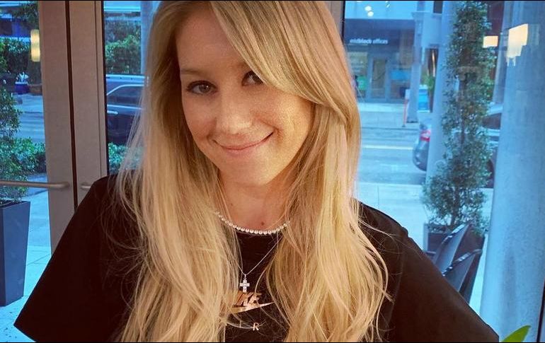 La publicación de Kournikova obtuvo decenas de comentarios hacia su figura. INSTAGRAM / annakournikova