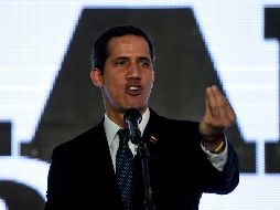 Juan Guaidó presenta este jueves en Caracas el llamado Plan País, un programa de gobierno que espera poner en marcha la oposición una vez controle el poder. AFP/F. Parra