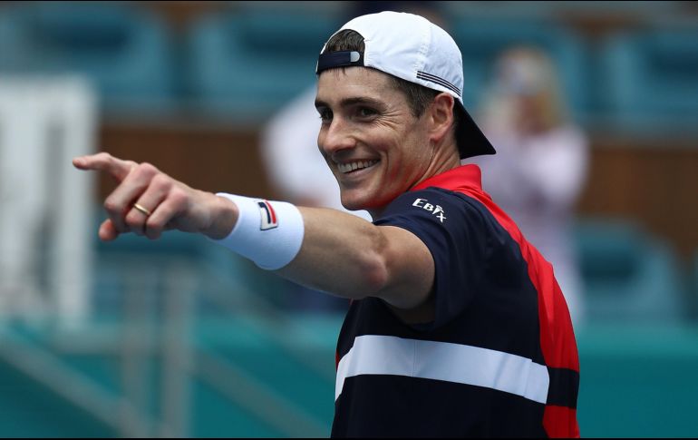 Convertido en el especialista de los desempates, Isner lleva en el torneo nueve de 10 sets ganados en tie-break, siempre gracias a su potente servicio. AFP / A. Bello