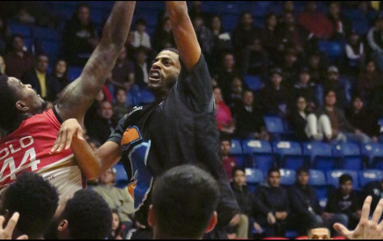 El equipo novel no ha podido conseguir el primer triunfo de su historia. GIGANTES DE JALISCO