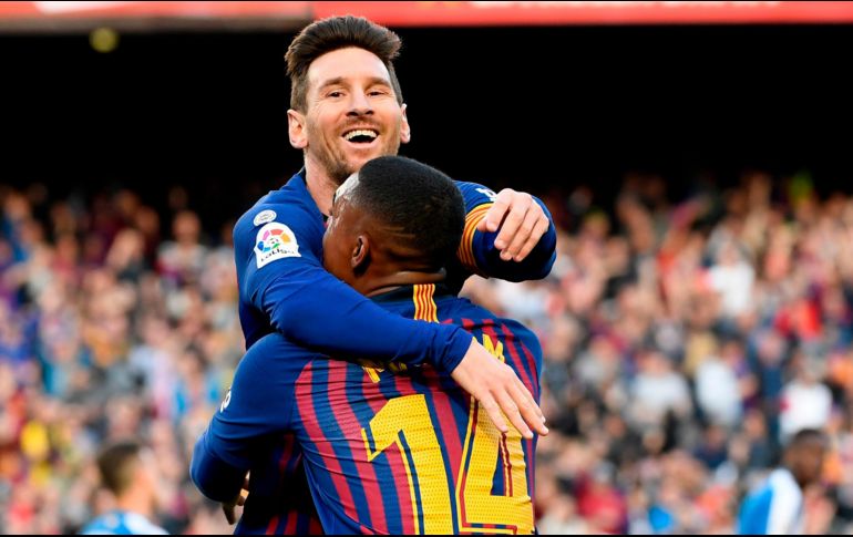 El argentino hizo el primero de sus tantos con un efectivo cobro de tiro libre desde el borde del área a los 71'; en el 89' cerró la cuenta con un remate dentro del área. AFP / L. Gene