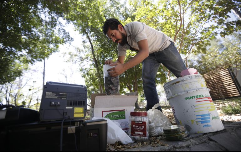 Con la excepción de electrodomésticos y los electrónicos rotos o quebrados, los ciudadanos pueden llevar todo tipo de artículos electrónicos. EL INFORMADOR/F. Atilano