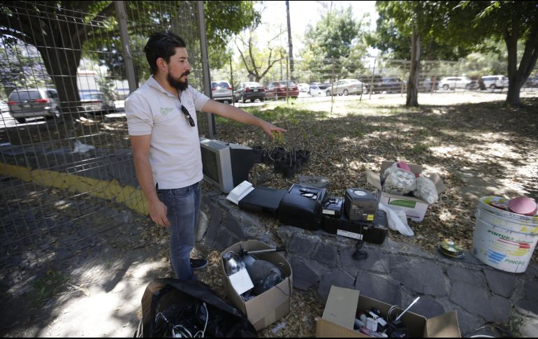 Con la excepción de electrodomésticos y los electrónicos rotos o quebrados, los ciudadanos pueden llevar todo tipo de artículos electrónicos. EL INFORMADOR/F. Atilano