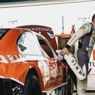 Calderón gana la pole en Monterrey