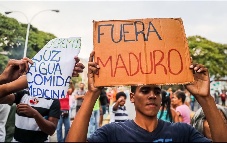 Venezuela atraviesa una crisis debido a los cortes de energía que han afectado a la población en las últimas semanas. EFE / M. Gutiérrez