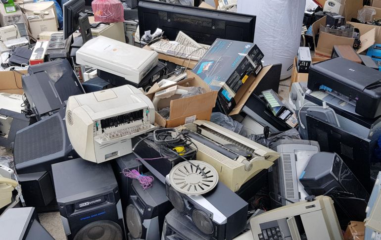 Durante el año 2018 se generaron 50 millones de toneladas de basura electrónica, cantidad que prevén, irá en aumento. EL INFORMADOR / ARCHIVO