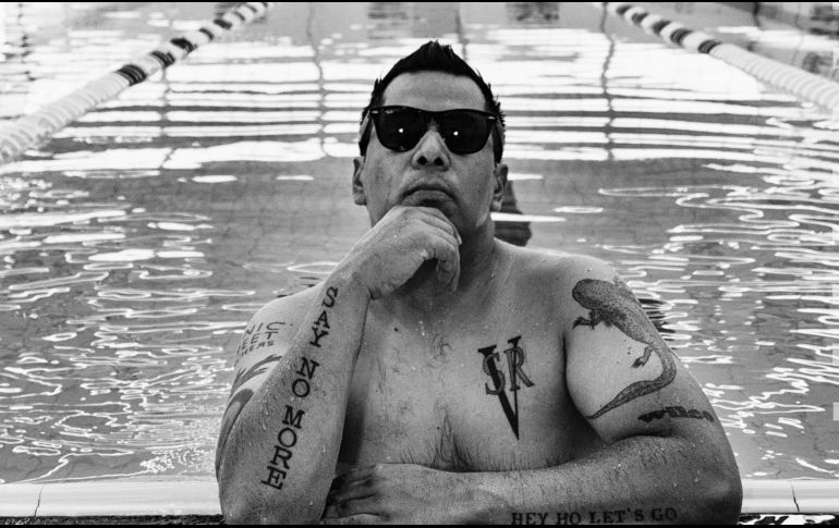 El autor conjunta varias crónicas en el libro “Aprende a amar el plástico”. CORTESÍA / M. Espino