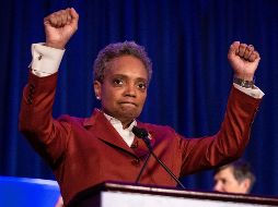 La ex fiscal Lori Lightfoot gana de manera contundente las elecciones locales y será juramentada como la 56 alcalde de Chicago el 20 de mayo. AP / A. Rezin