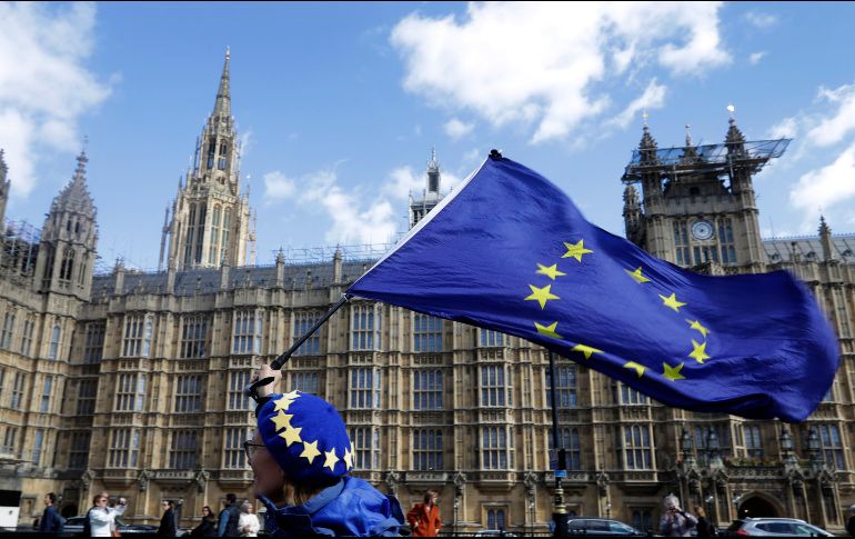 Londres activó el artículo 50 del Tratado de Lisboa el 29 de marzo de 2017, por lo que estaba previsto que abandonara la Unión Europea al cumplirse dos años de esa decisión.AP/ ARCHIVO