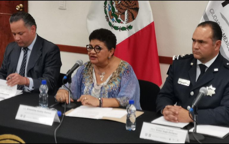 Autoridades dieron a conocer, en rueda de prensa, que en este caso podrían estar involucrados notarios y hasta personal del Instituto Nacional de Migración. ESPECIAL