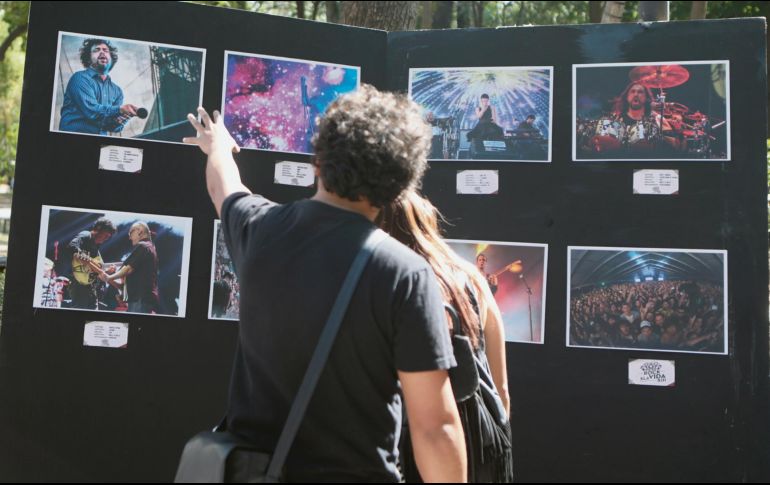 Exposición. También había galerías de fotos para recordar otras ediciones de este festival.  EL INFORMADOR / G. Gallo