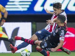 Van Rankin cortará una racha de 29 partidos consecutivos como titular con Chivas. MEXSPORT/ARCHIVO
