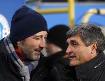 El curriculum de Ramos (der.) se ha formado dirigiendo clubes europeos. ARCHIVO / EFE