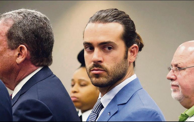 La defensa dijo que el actor permanecerá en una casa del área de Miami con un brazalete electrónico en el tobillo. EFE