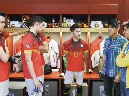 Los protagonistas de la Disney XD tendrán que trabajar profundo para llegar al campeonato. CORTESÍA