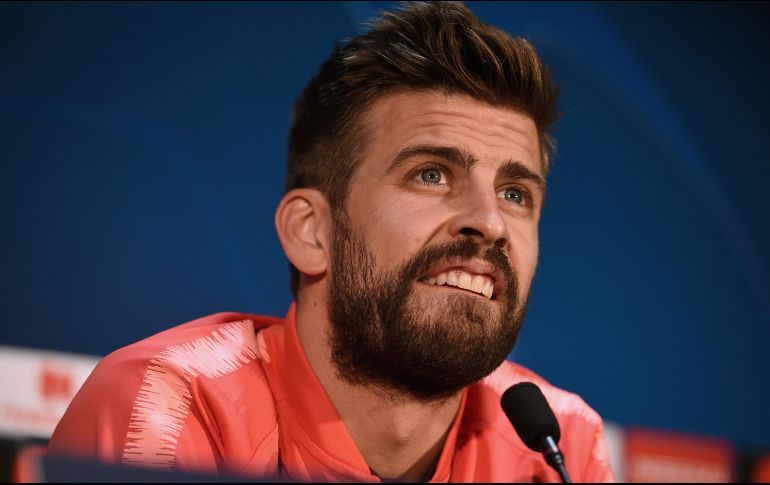 El defensa pidió atención a sus compañeros en la altura y fortaleza de los futbolistas del conjunto inglés, pues ''siempre ha sido uno de los grandes de Europa''. AFP / O. Scarff