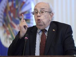 Gustavo Tarré, representante del presidente de la Asamblea Nacional de Venezuela, Juan Guaidó, durante una reunión sobre corrupción gubernamental en Venezuela. EFE/L. Nolly