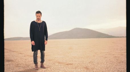 El músico está de estreno con su material discográfico “Auténticos”. CORTESÍA