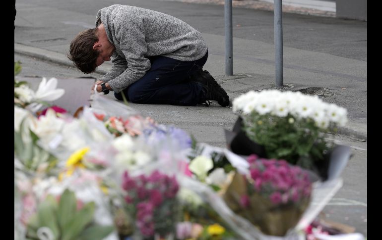 El mes pasado un supremacista blanco perpetró dos tiroteos en dos mezquitas. ARCHIVO / AP