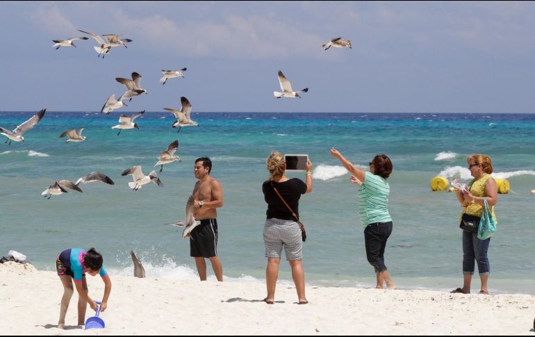 Los destinos turísticos más concurridos en Semana Santa son Huatulco, Acapulco, Los Cabos, Manzanillo y Puerto Vallarta, entre otros. NTX / ARCHIVO