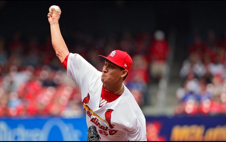 Giovanny Gallegos permitió sólo un hit en una entrada y un tercio de trabajo en la lomita. AFP / J. Curry
